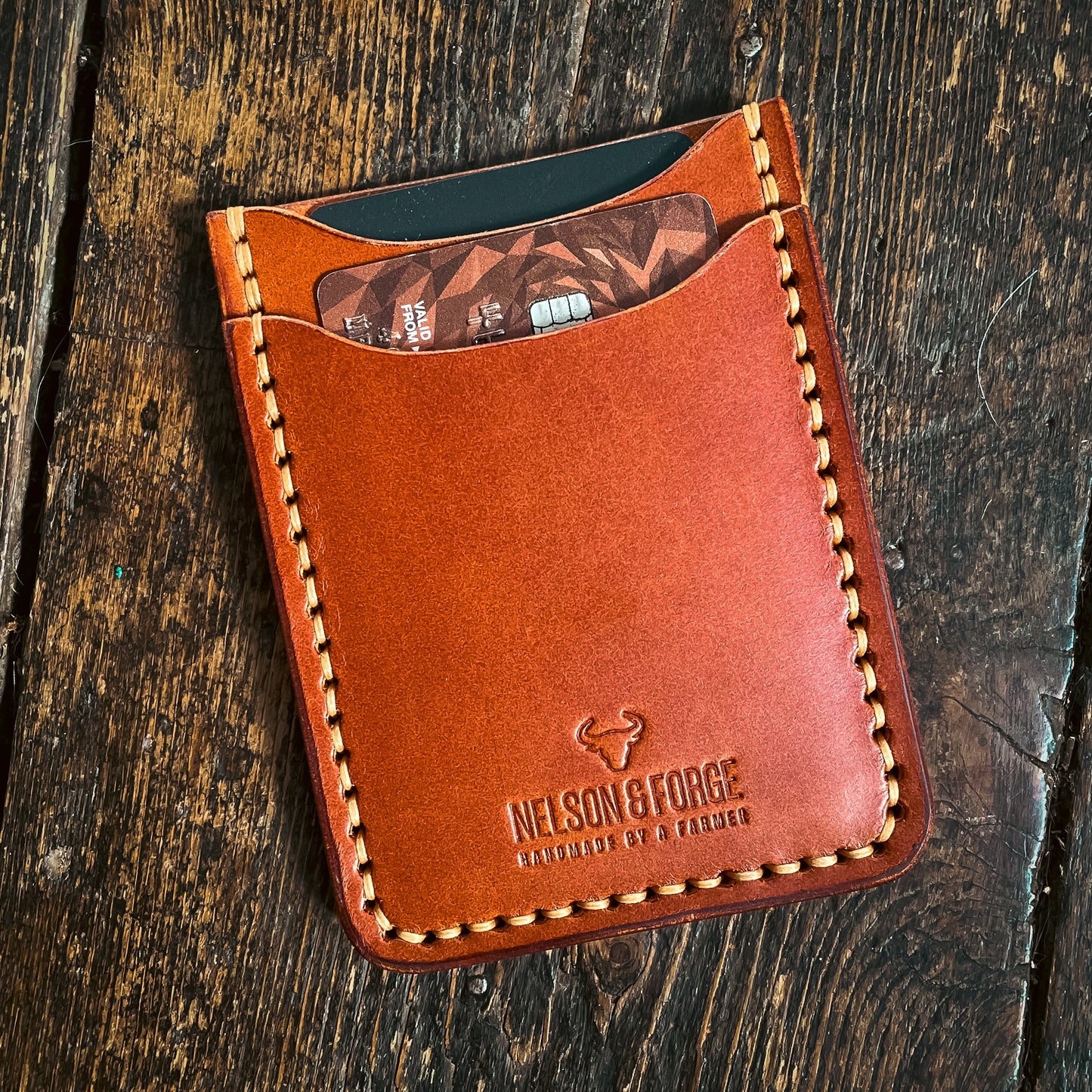 WLT-05 | Vertical Card Slip