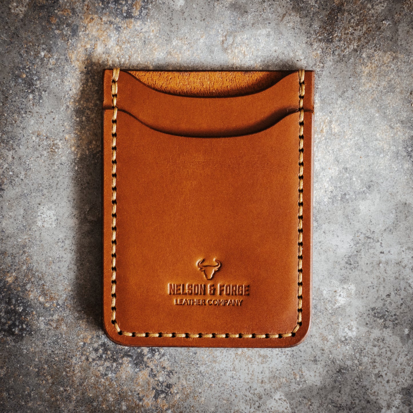 WLT-05 | Vertical Card Slip
